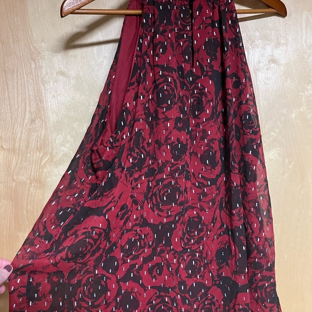 Simply Vera Vera Wang Red and Black Tank Top - Picture 2 of 5